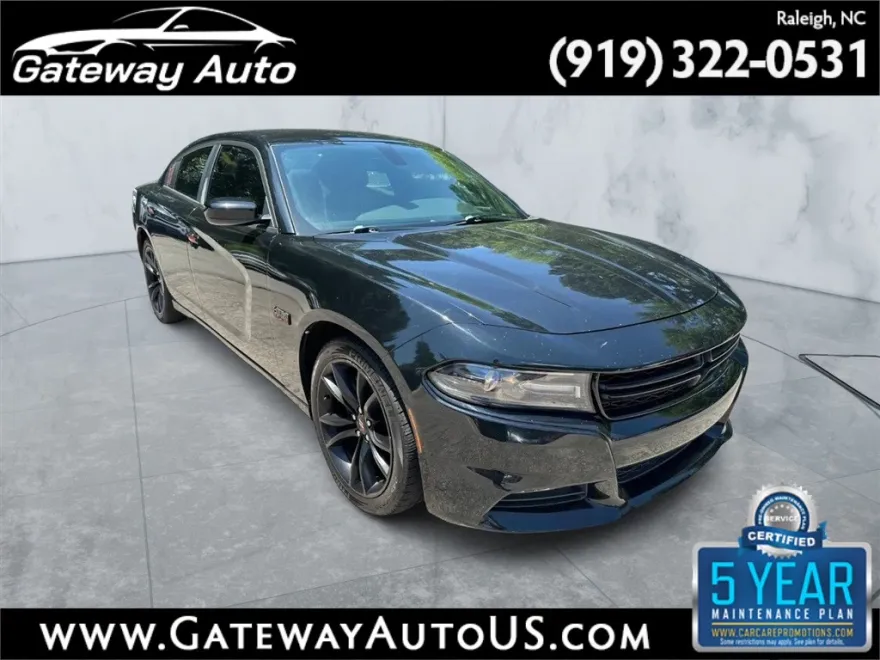2018 Dodge Charger R/T photo 1