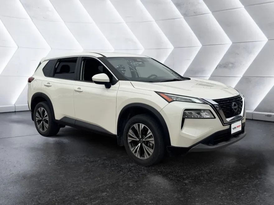2023 Nissan Rogue SV photo 1