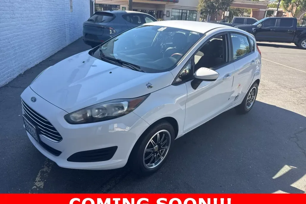 2018 Ford Fiesta S photo 1