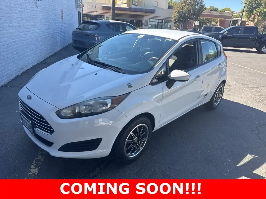 2018 Ford Fiesta S photo 1