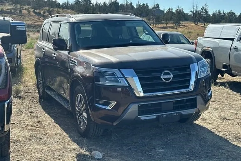 2022 Nissan Armada SL photo 1
