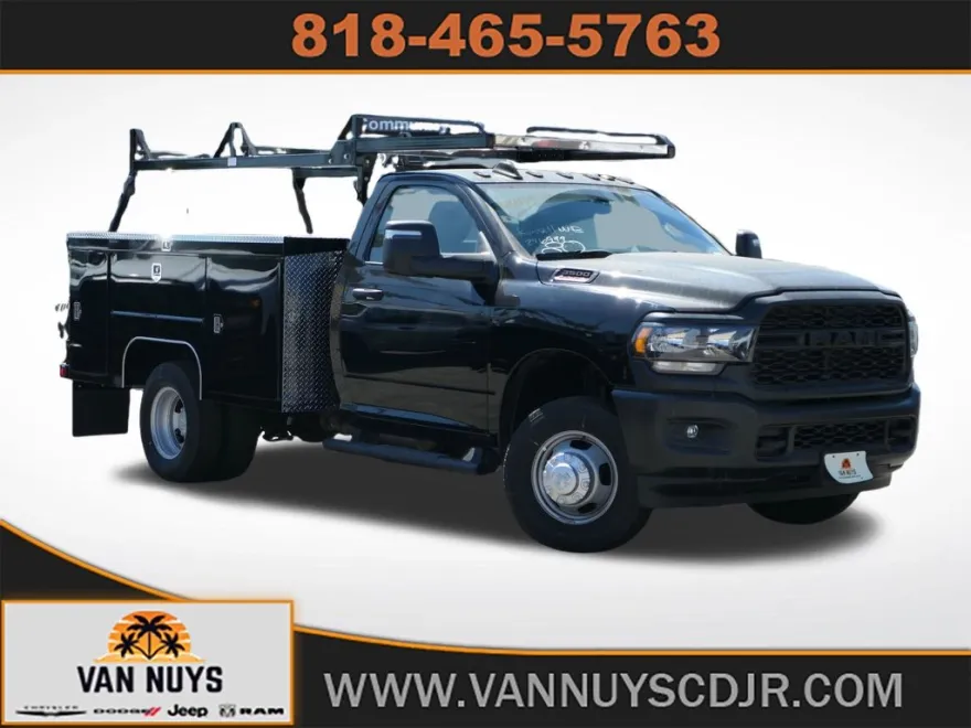 2024 Ram 3500 Tradesman SLT photo 1