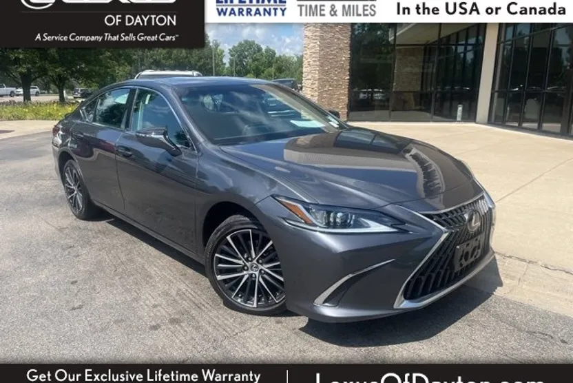 2022 Lexus ES 250 Luxury photo 1