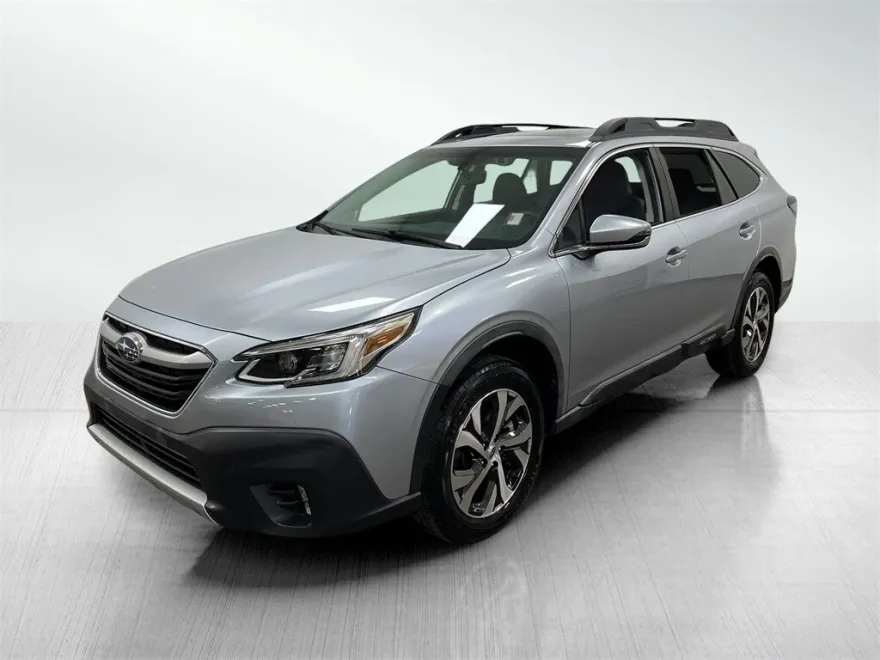 2020 Subaru Outback Limited photo 1