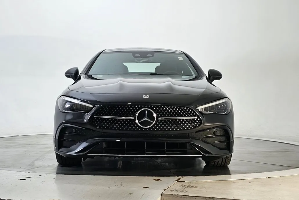 2024 Mercedes Benz CLE 300 4MATIC Coupe photo 1