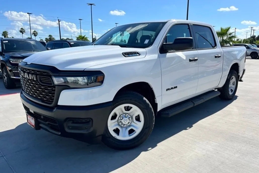 2025 Ram 1500 Tradesman photo 1