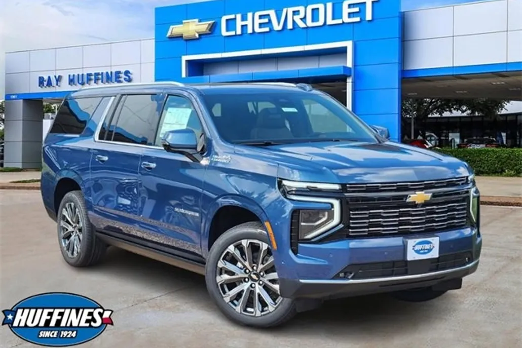 2026 Chevrolet Suburban High Country photo 1