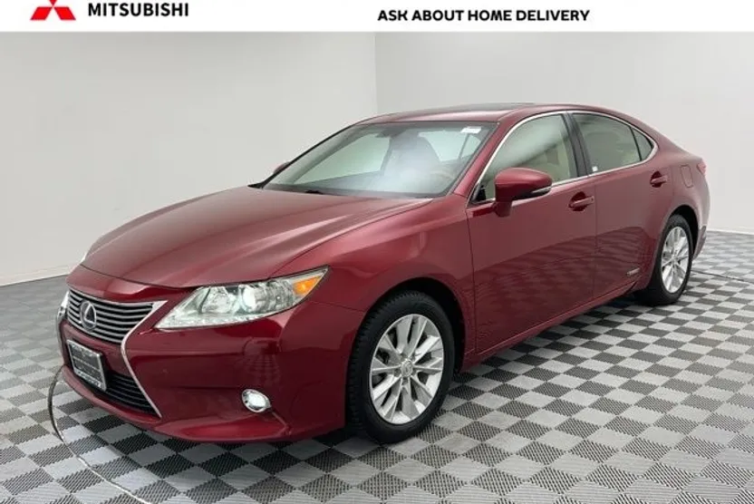 2014 Lexus ES 300h Premium photo 1