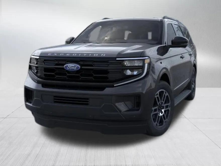 2025 Ford Expedition photo 1