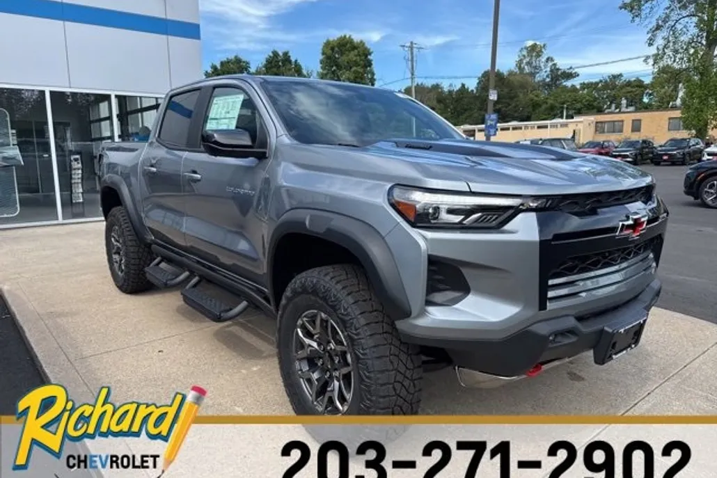 2026 Chevrolet Colorado ZR2 photo 1