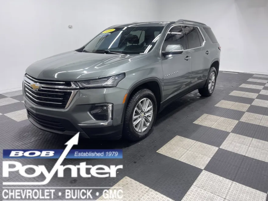 2022 Chevrolet Traverse Cloth photo 1