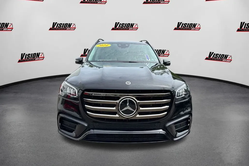 2024 Mercedes Benz GLS 580 photo 1