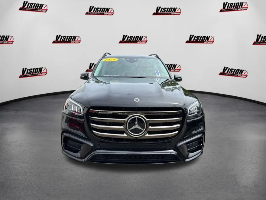 2024 Mercedes Benz GLS 580 photo 1