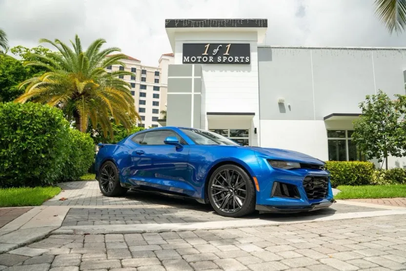 2018 Chevrolet Camaro ZL1 photo 1