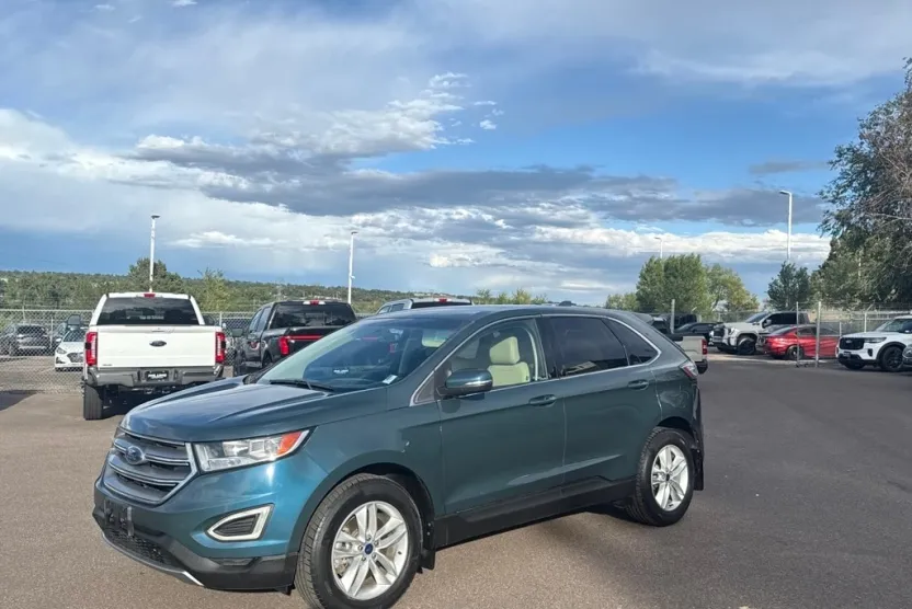 2016 Ford Edge SEL photo 1