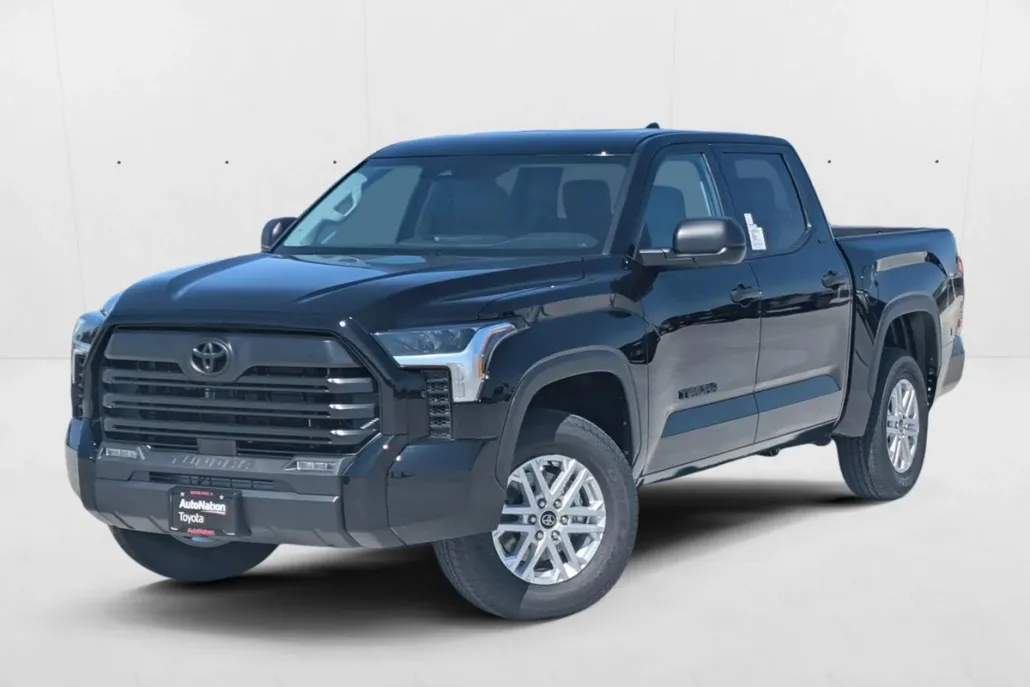 2024 Toyota Tundra SR5 photo 1