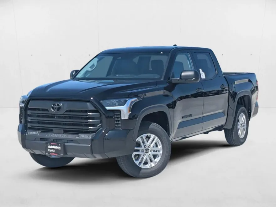 2024 Toyota Tundra SR5 photo 1