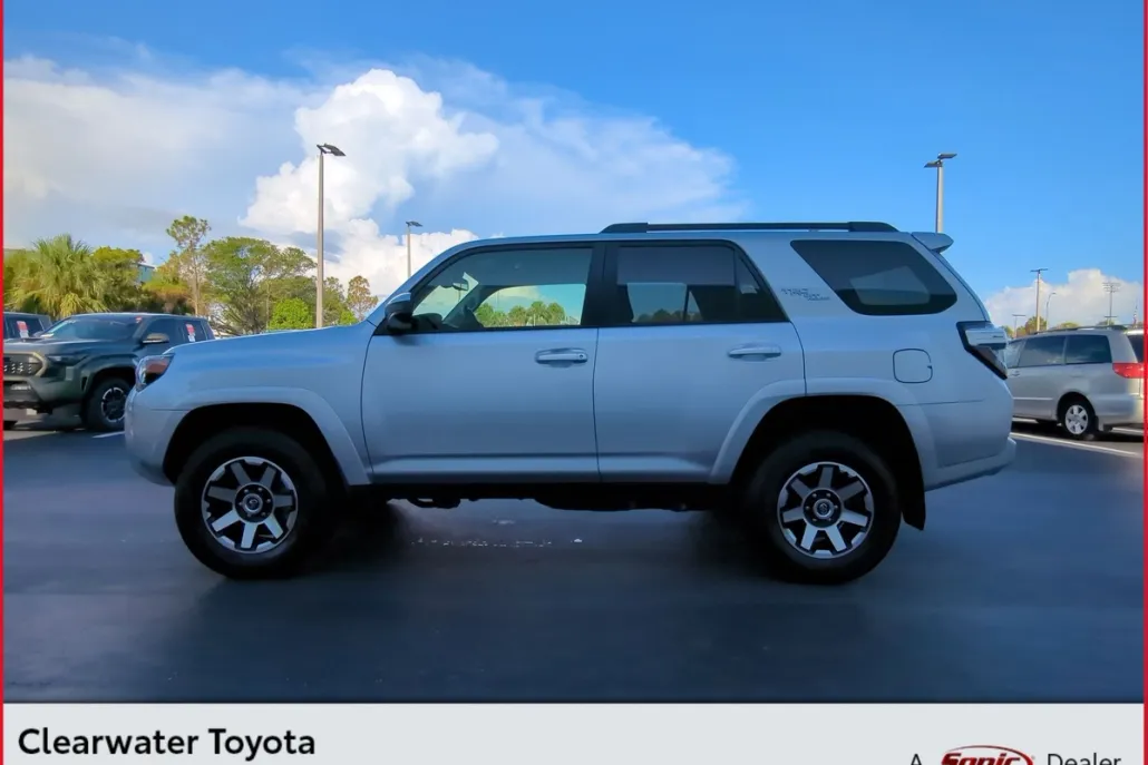 2024 Toyota 4Runner TRD photo 1