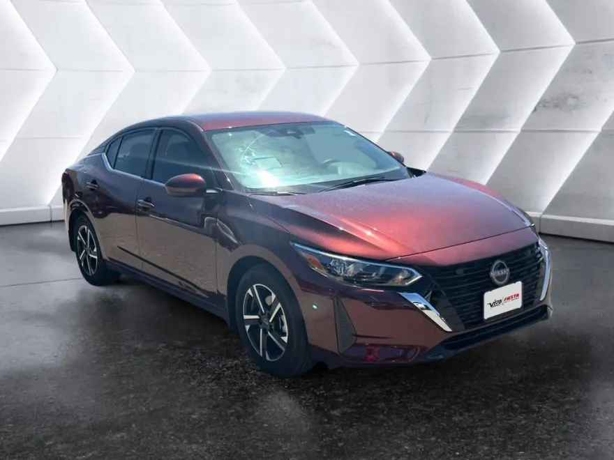 2025 Nissan Sentra SV photo 1