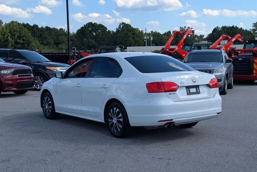 2014 Volkswagen Jetta 2.0 S photo 1
