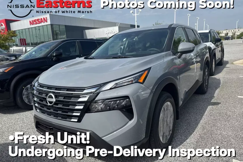 2026 Nissan Rogue SV photo 1