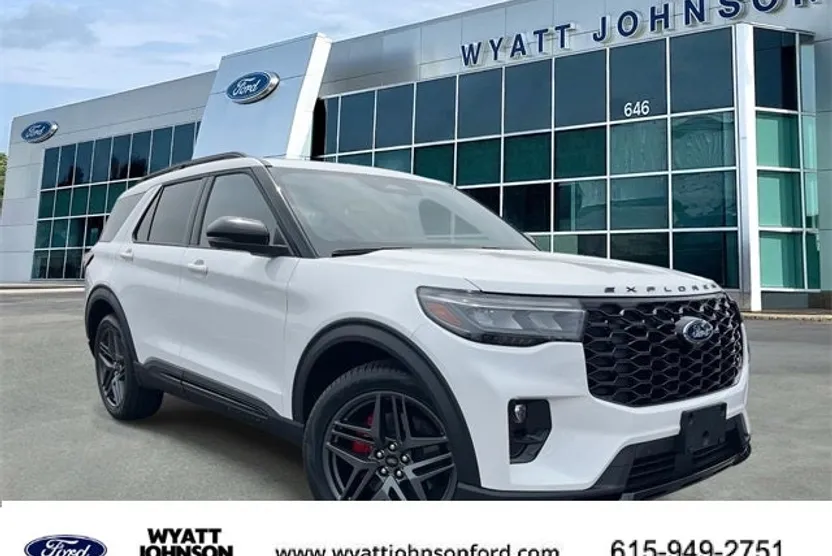 2025 Ford Explorer ST photo 1