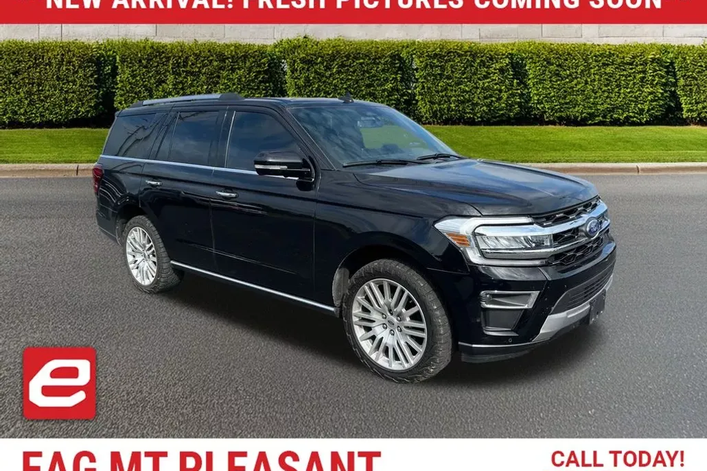 2024 Ford Expedition Limited photo 1
