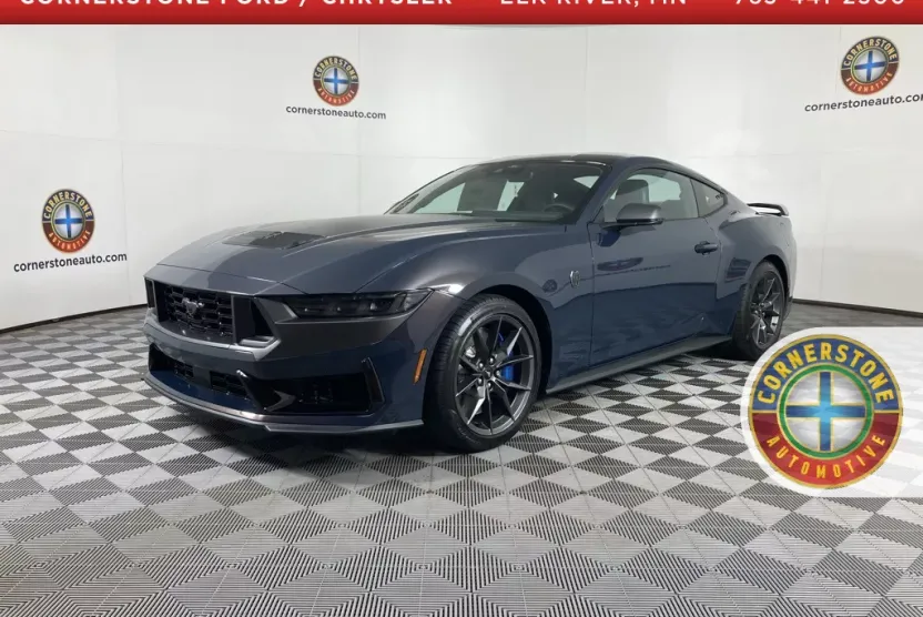 2025 Ford Mustang Dark Horse photo 1