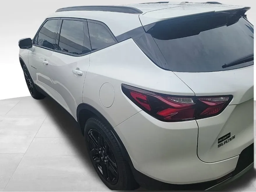 2022 Chevrolet Blazer 2LT photo 1