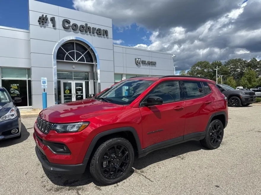 2025 Jeep Compass Latitude photo 1