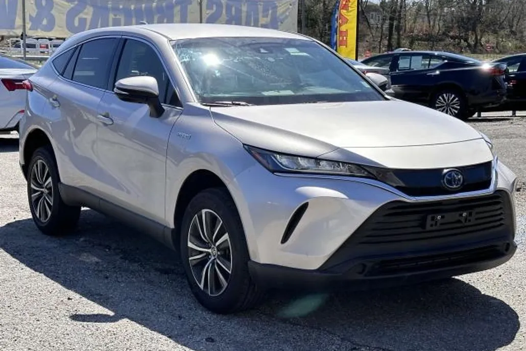 2021 Toyota Venza LE photo 1