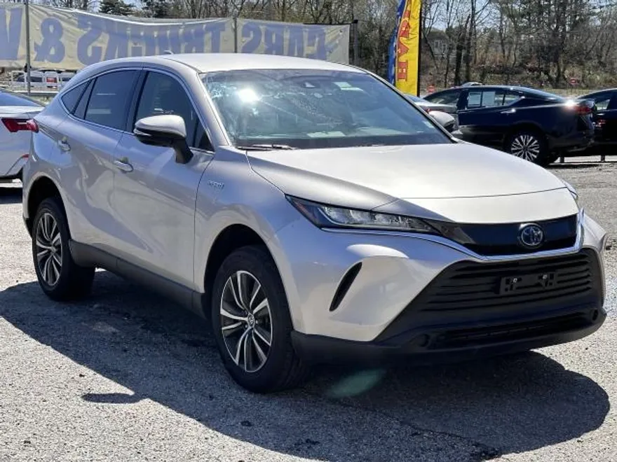 2021 Toyota Venza LE photo 1