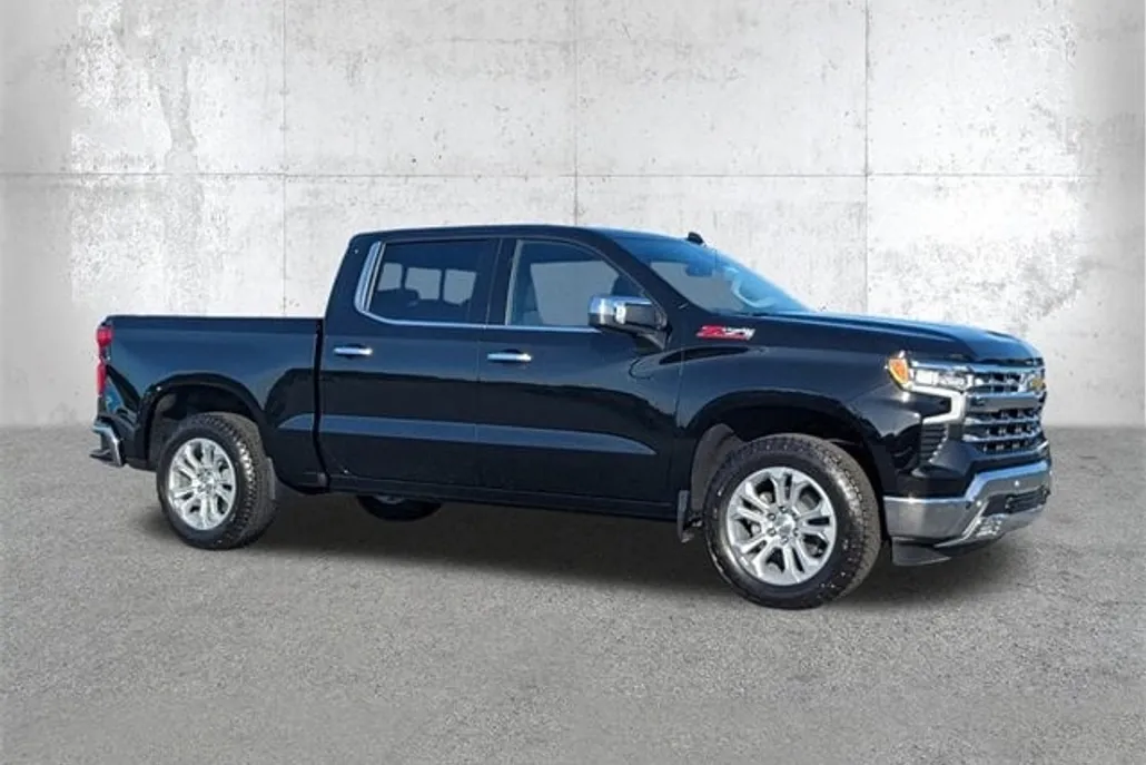 2025 Chevrolet Silverado 1500 LTZ photo 1