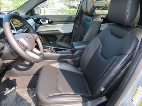 2025 Jeep Compass Limited photo 4