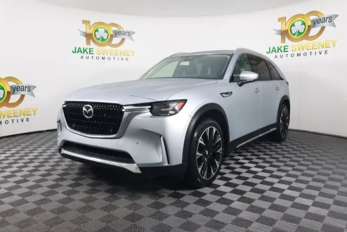 2024 Mazda CX-90 Plug-in Hybrid Premium photo 3