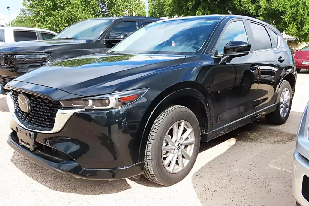 2024 Mazda CX-5 2.5 S Preferred photo 1