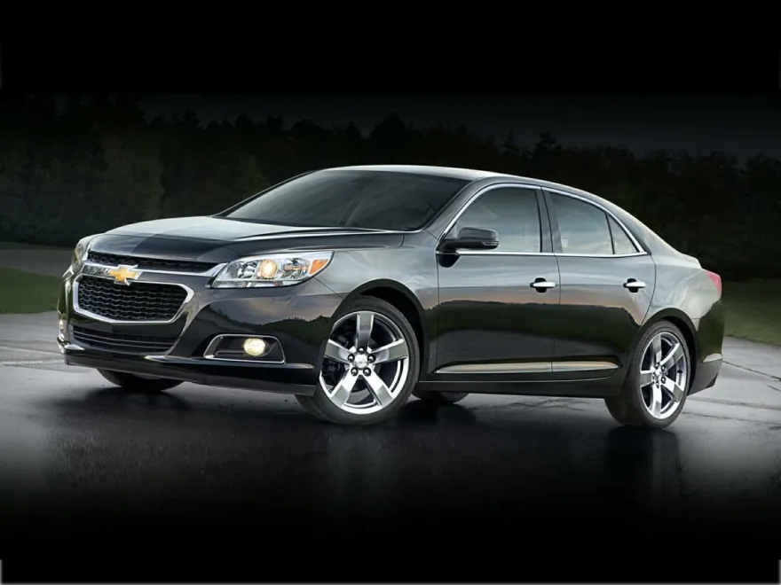 2015 Chevrolet Malibu 1LT photo 1