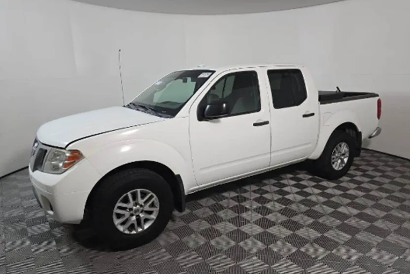 2018 Nissan Frontier SV photo 1
