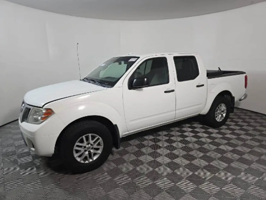 2018 Nissan Frontier SV photo 1