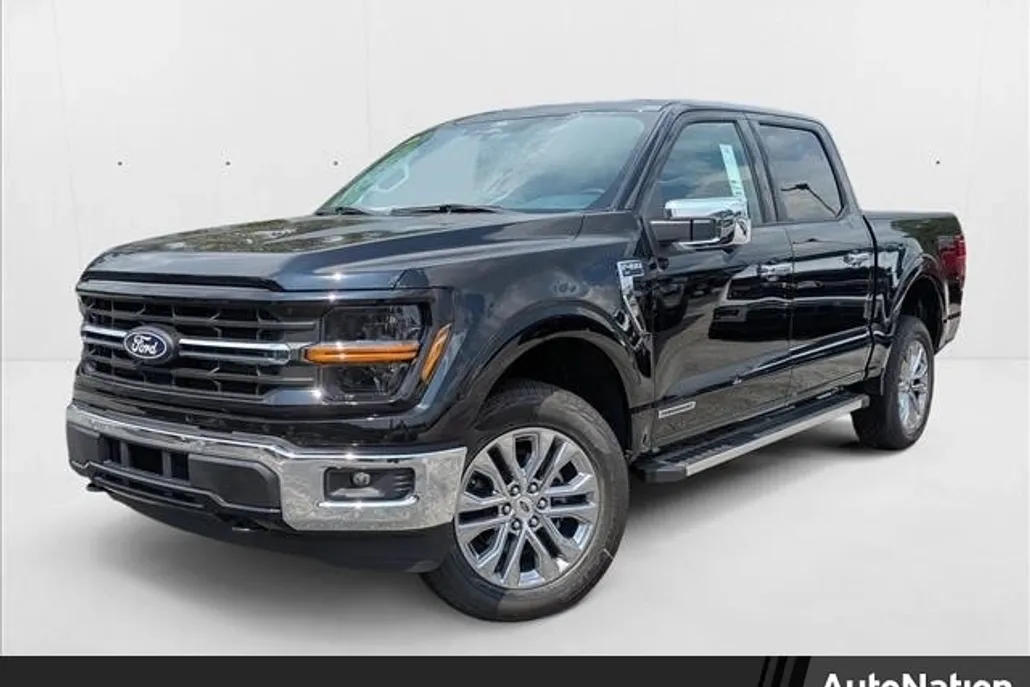 2025 Ford F-150 XLT photo 1