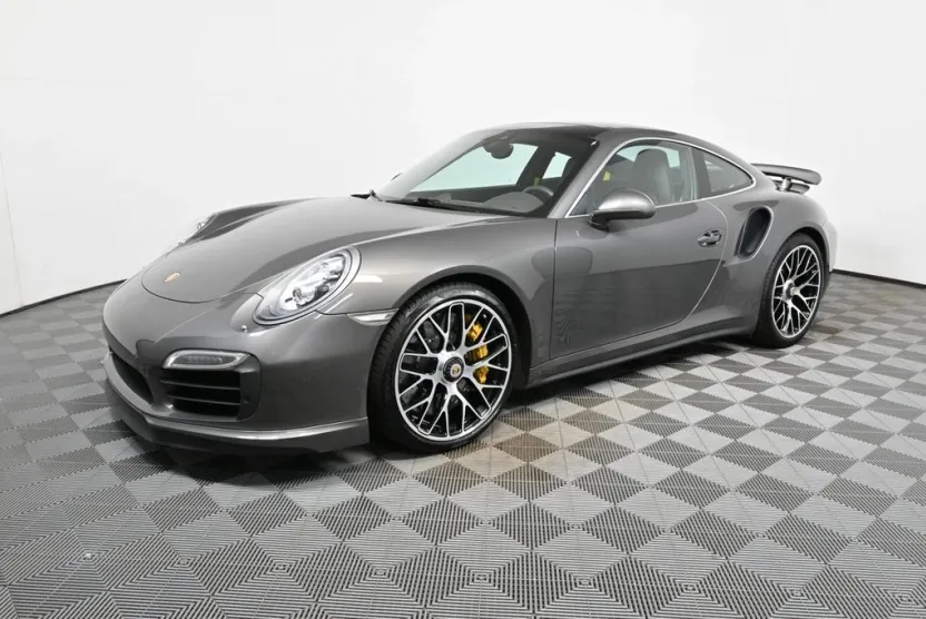 2014 Porsche 911 Turbo photo 1