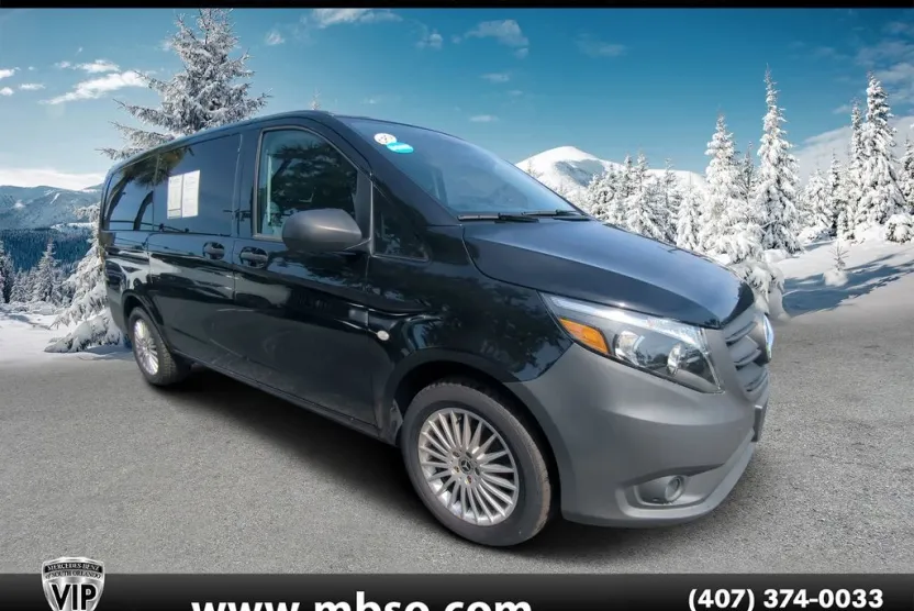 2023 Mercedes Benz Metris photo 1