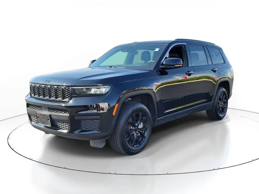 2024 Jeep Grand Cherokee Altitude photo 1