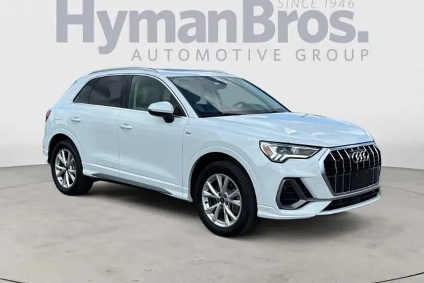2022 Audi Q3 S line Premium Plus 45 TFSI photo 1