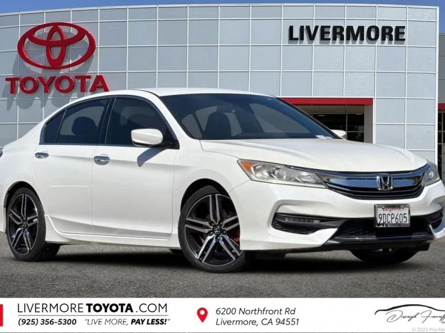 2016 Honda Accord Sport photo 1
