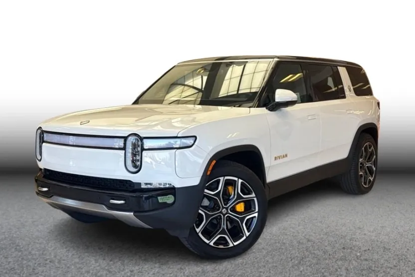 2023 Rivian R1S Adventure photo 1