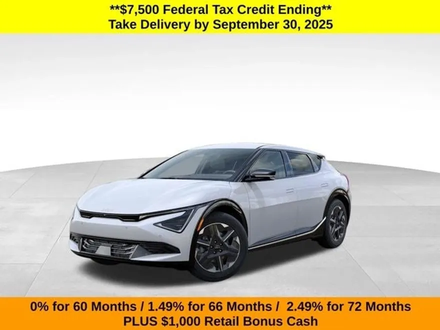 2025 Kia EV6 Light photo 1