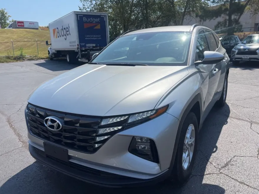 2024 Hyundai Tucson SEL photo 1