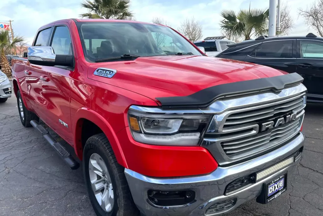 2019 Ram 1500 Laramie photo 1
