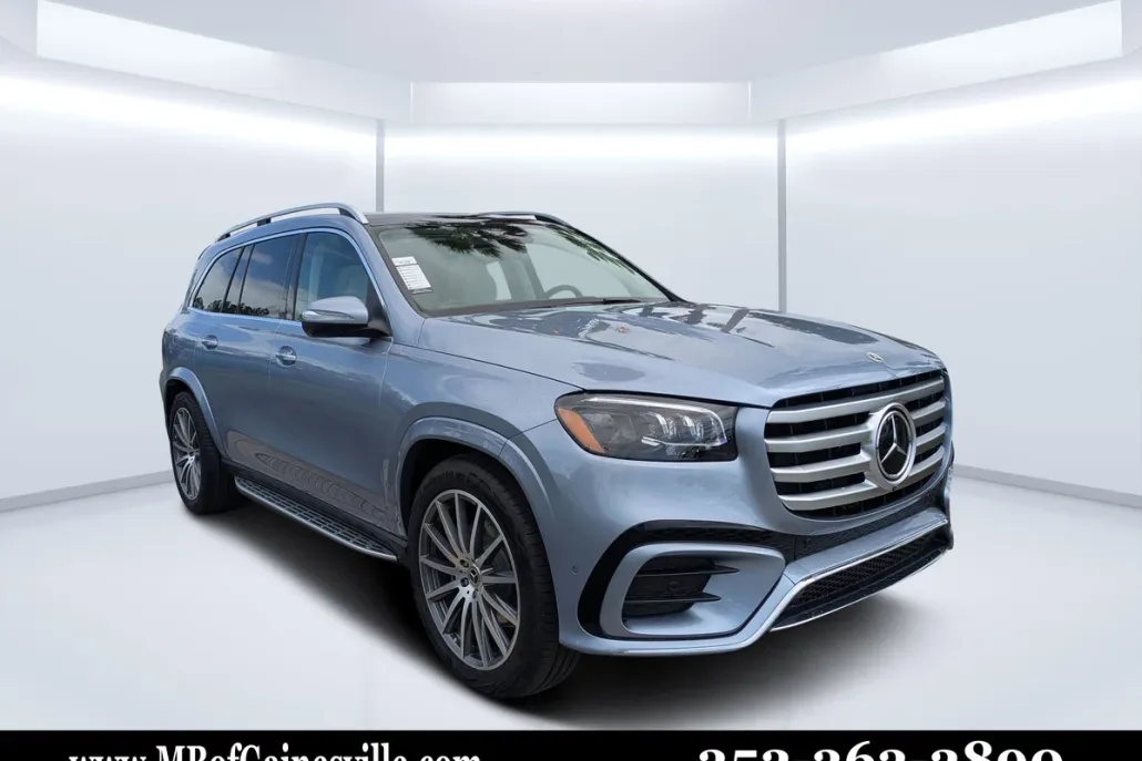 2026 Mercedes Benz GLS 450 4MATIC photo 1